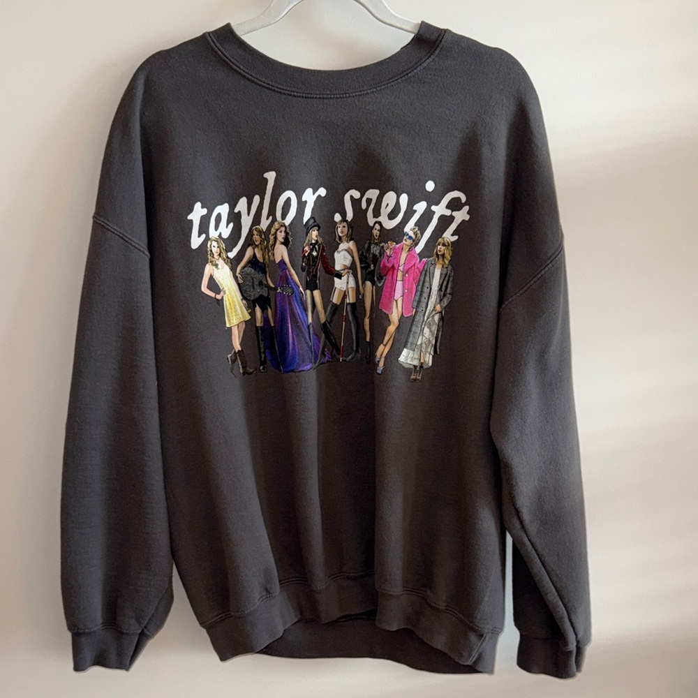Rare Taylor Swift Graphic Black Sweater